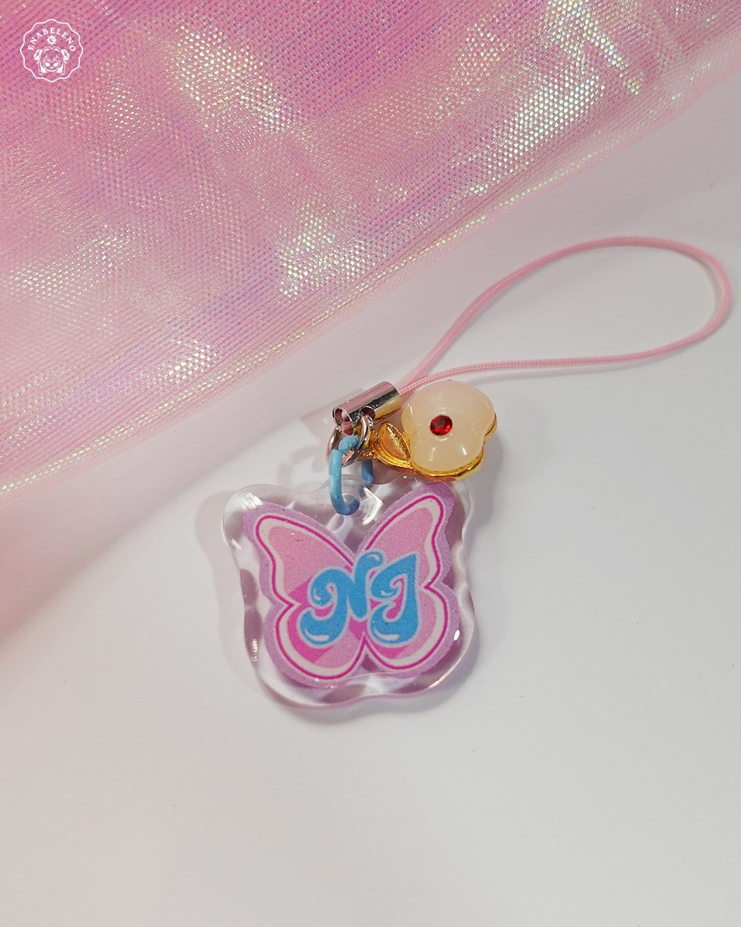 Cute keychain merchandise for kpop fans. Kpop idol inspired keychains. Best gift for kpop lovers.